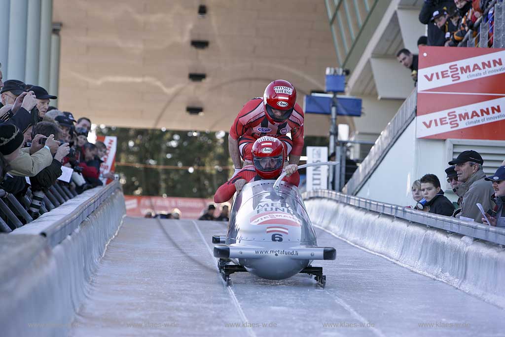 Winterberg, Viessmann FIBT World Cup Bob, Bobbahn, Zweierbob, Start,