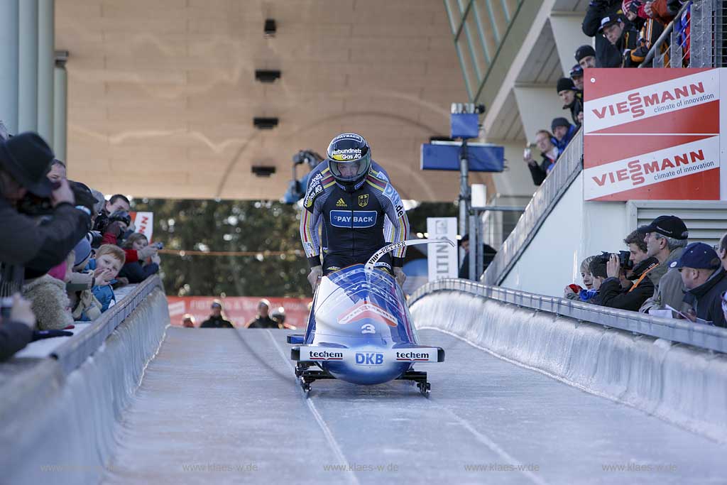 Winterberg, Viessmann FIBT World Cup Bob, Bobbahn, Zweierbob, Start, Deutschland 1, Andre Lange, Marc Kuehne,