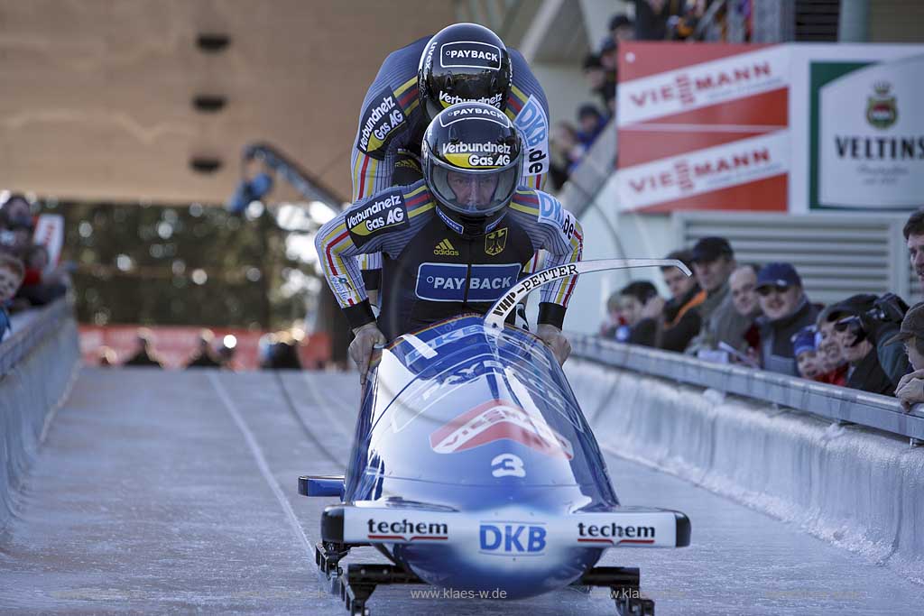 Winterberg, Viessmann FIBT World Cup Bob, Bobbahn, Zweierbob, Start, Deutschland 1, Andre Lange, Marc Kuehne,