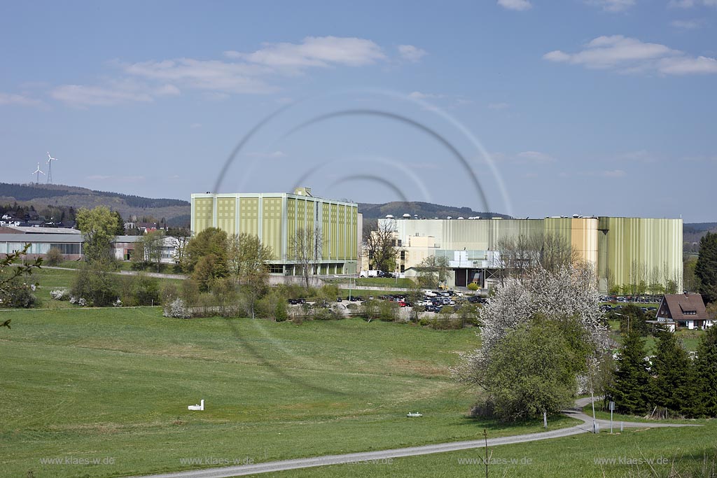 Kreuztal Krombach, Blick zur Krombacher Brauerei; Kreuztal Krombach, view to the brewery